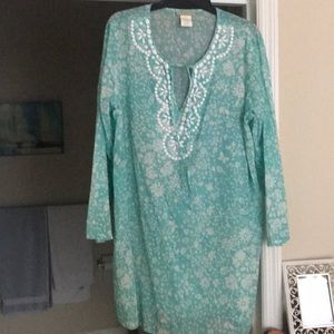 Beautiful NWOT Beach cover up